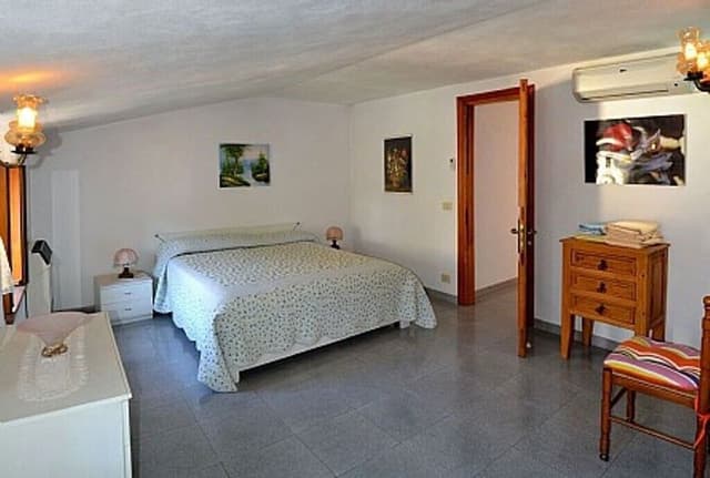 Apartment, 2 Bedrooms, Smoking, Balcony