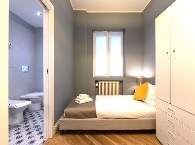 Exclusive Apartment, 3 Bedrooms (Via Sforza 5)