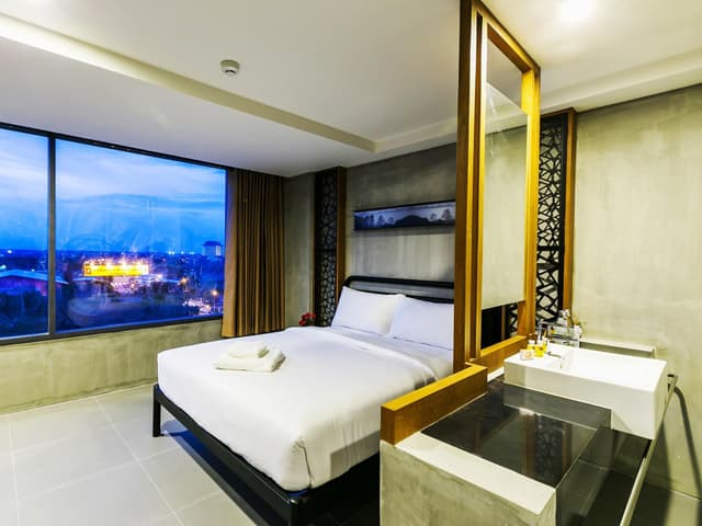 Junior Suite Room