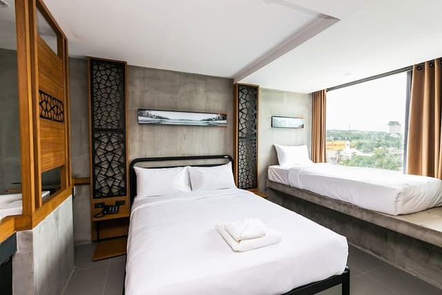 Deluxe Triple Room