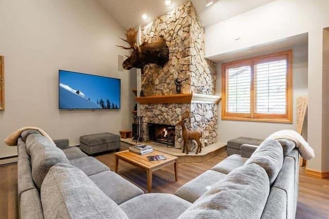 Condo, 4 Bedrooms