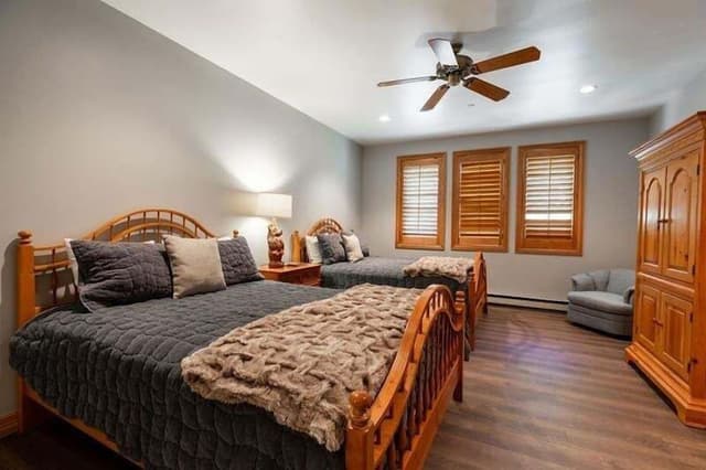 Condo, 4 Bedrooms