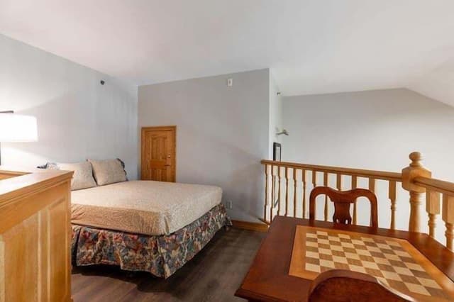 Condo, 4 Bedrooms