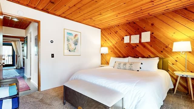 Condo, 1 Bedroom