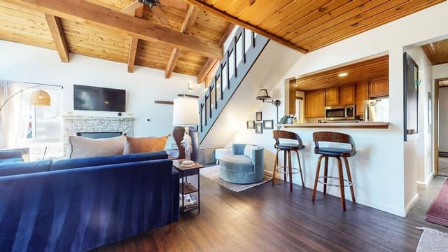 Condo, 1 Bedroom