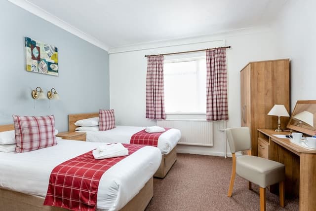 Standard Twin Room