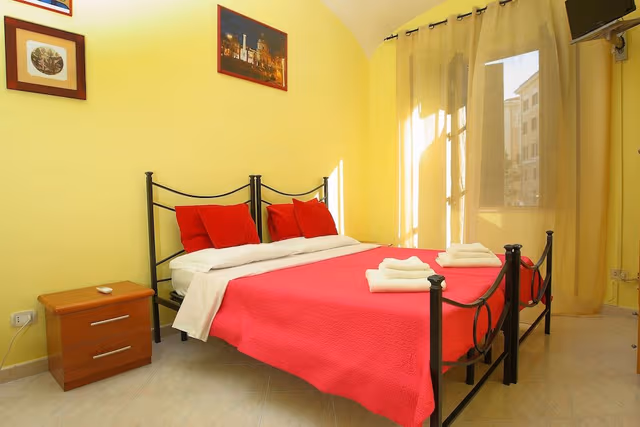 Double or Twin Room, Shared Bathroom