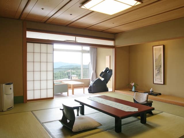 Japanese Room, Kobe Beef Kaiseki Dinner(In room), Buffet Breakfast, with Premium Lounge Access
