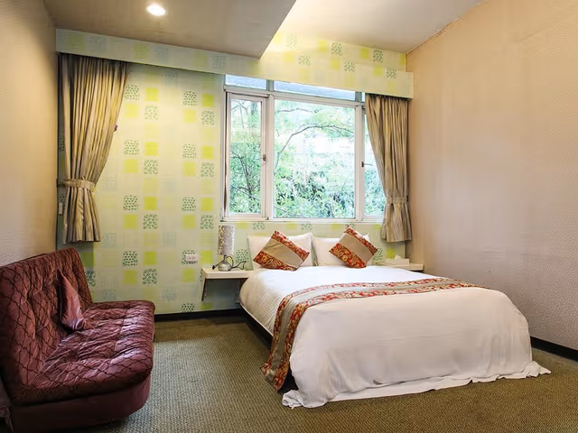 Premier Triple Room - Non-Smoking