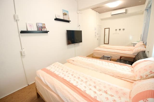 Quadruple Room, 2 Double Beds, Shared Bathroom