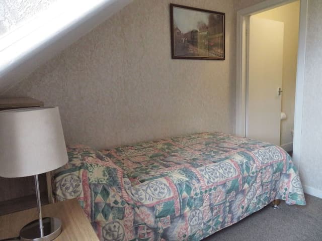 Single Room, Ensuite (Room 5)