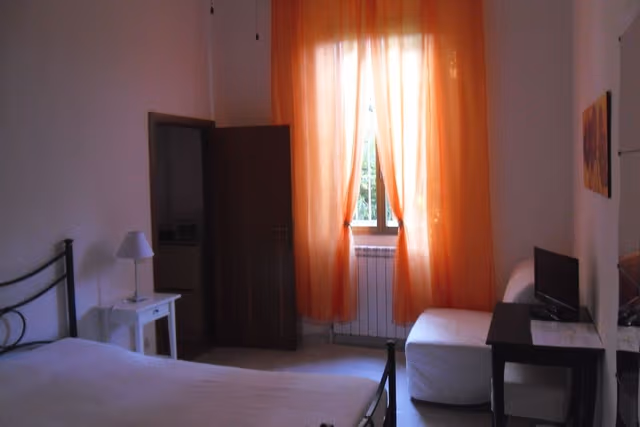 Suite, Private Bathroom, Garden View