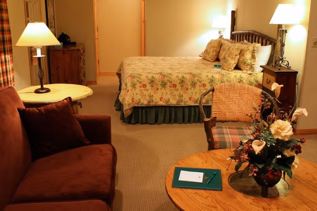 Deluxe Suite, 1 Bedroom, Lake View