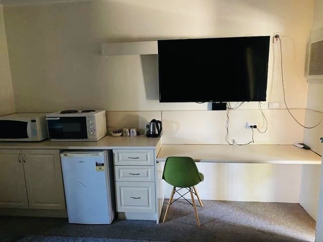 2 Bedroom Suite