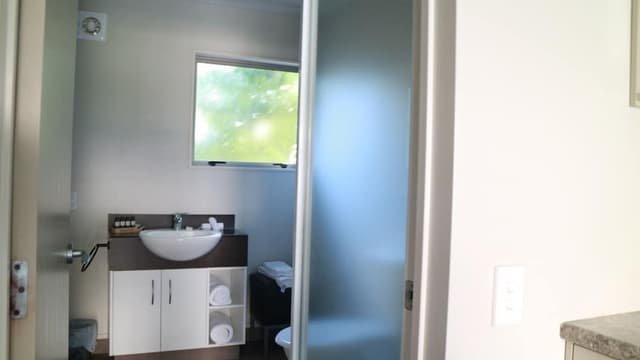 One Bedroom Spa Suite