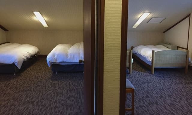 Family Suite, 2 Bedrooms, Private Bathroom, Slope side