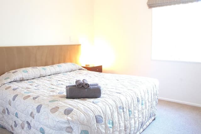 Standard Studio, Non Smoking, Kitchenette (King Studio with Spa)