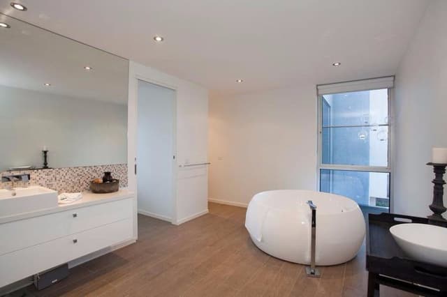 Premium Townhouse 32