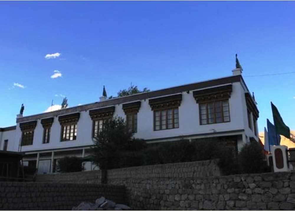 Hotel Mahay Palace1