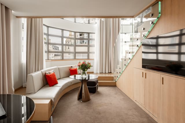 Connecting Family Duplex Suite