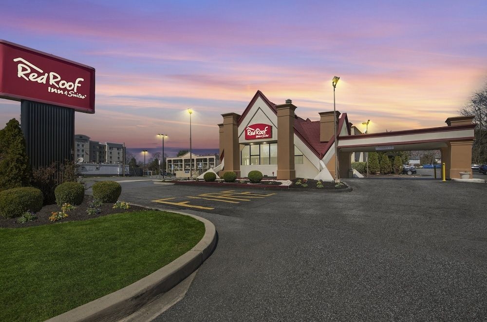 Red Roof Inn & Suites Newark - University3