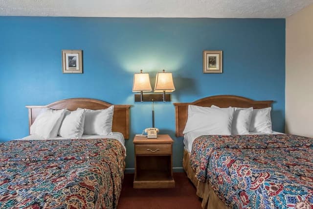 Standard Room, 2 Double Beds, Non Smoking
