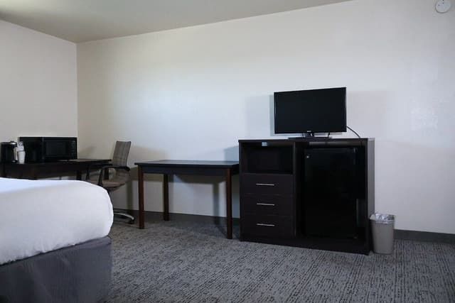 Double Room, 2 Queen Beds, Non Smoking