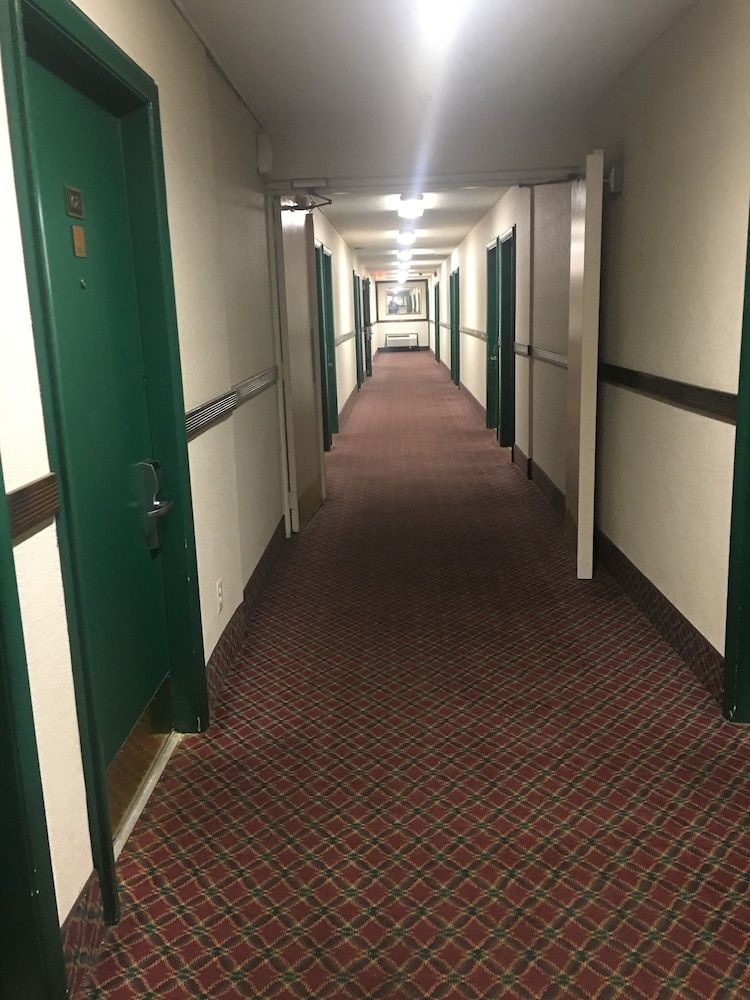 A Victory Hotel - Southfield1