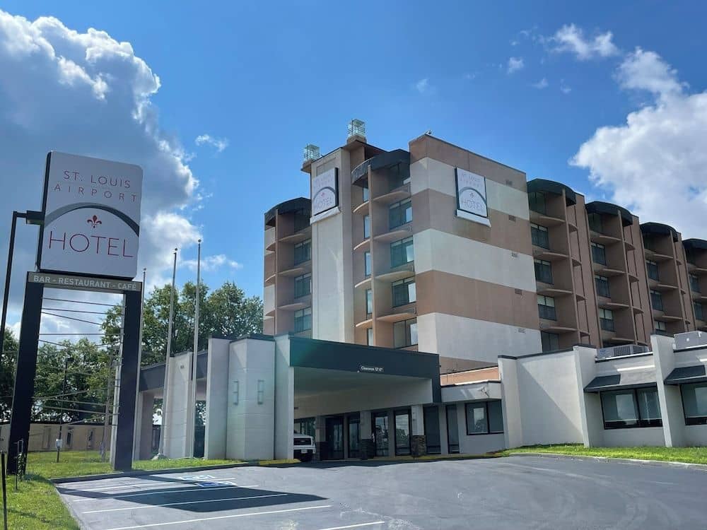 Ramada St. Louis Airport Ramada St. Louis Airport