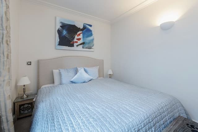 Luxury Apartment, 2 Bedrooms (Kensington Duplex with Balcony)