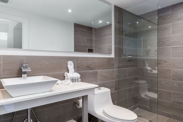 Luxury Two Bedroom Suite with Balcony & Waterview