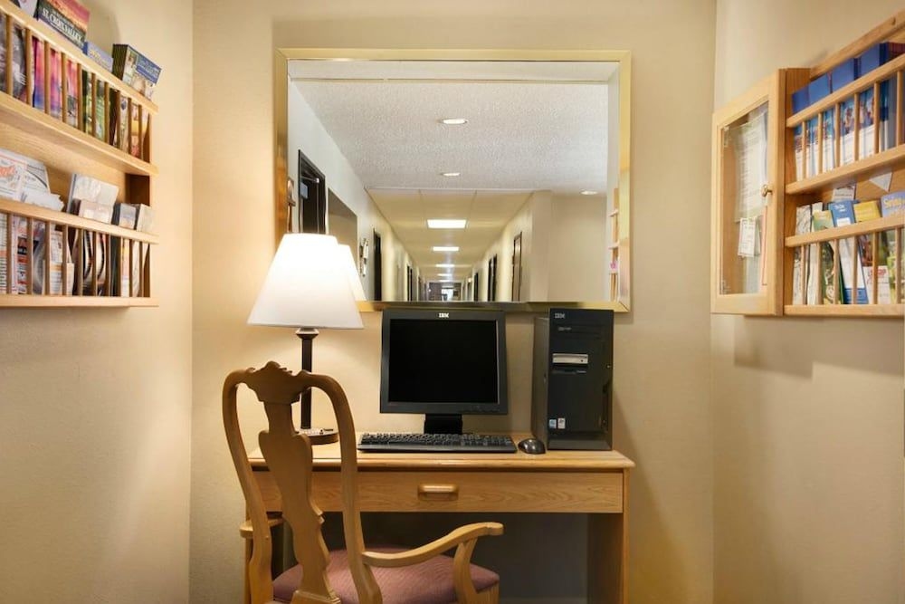 Americas Best Value Inn & Suites2
