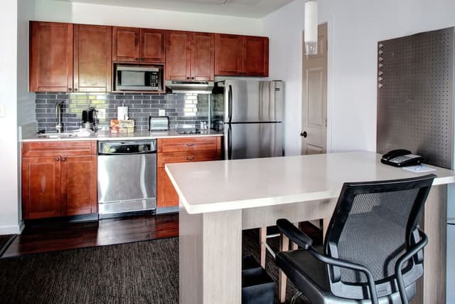Suite, 2 Bedrooms