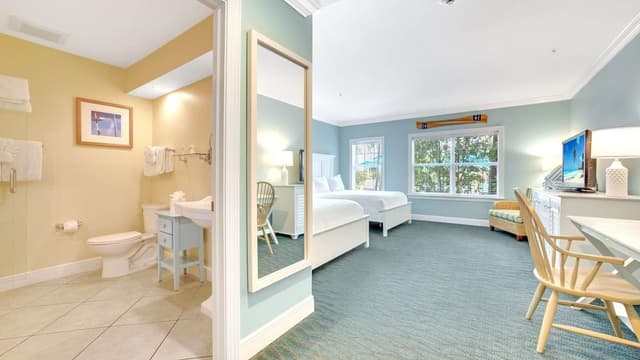 Superior Room, 2 Queen Beds (Tropical Garden)