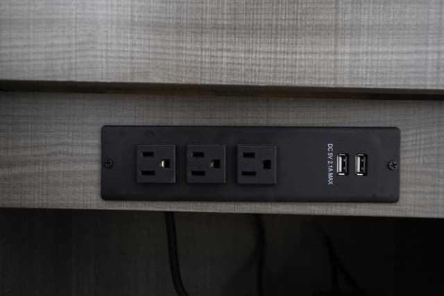 Superior Room, 1 King Bed (Smoke Free)