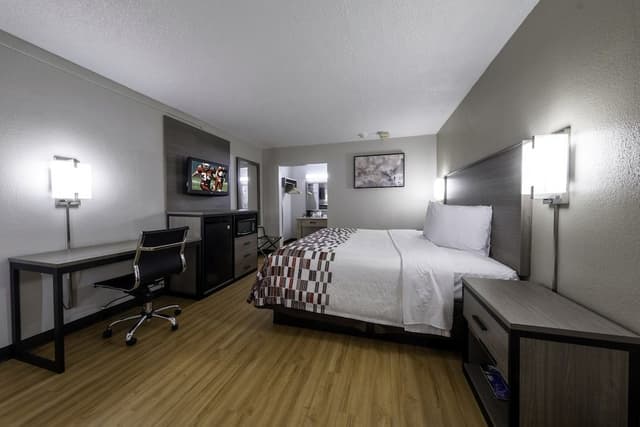 Superior Room, 1 King Bed (Smoke Free)