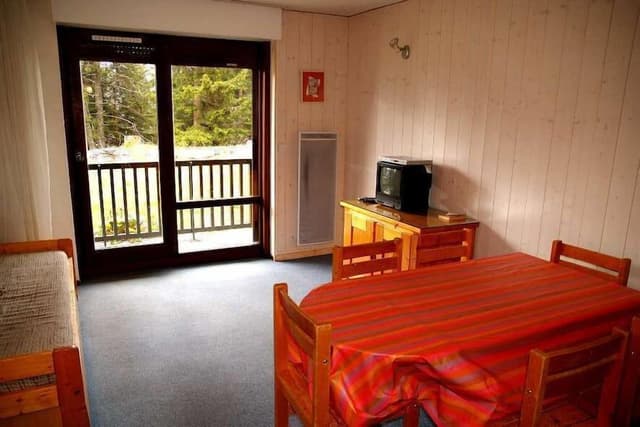 Comfort Apartment, 1 Bedroom (Station - 6 persons)