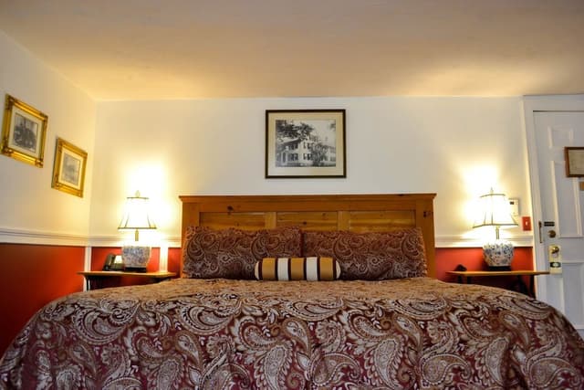 Deluxe Room, 1 King Bed