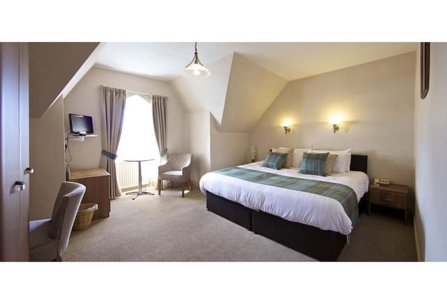 Double Room, 1 King Bed, Ensuite, Sea View