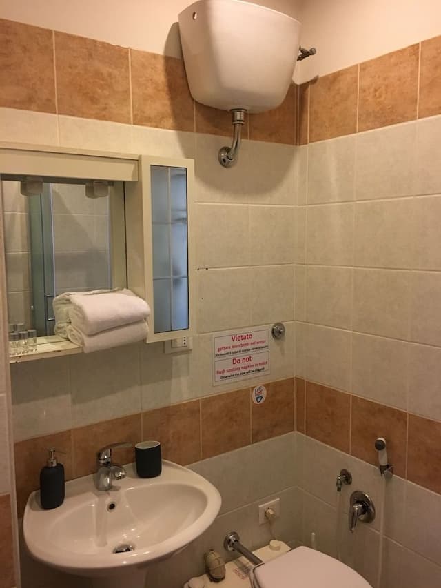 Triple Room, Multiple Beds, Private Bathroom