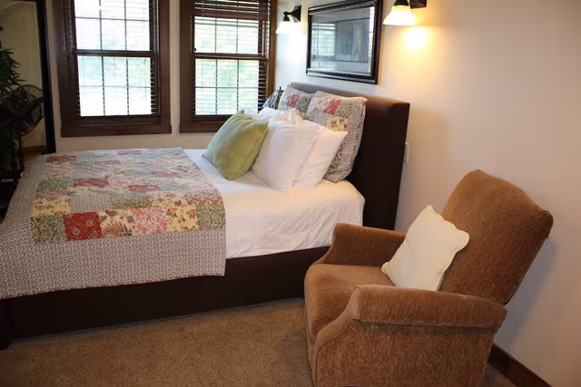 Loft Suite, 1 Queen Bed (Suite 301)