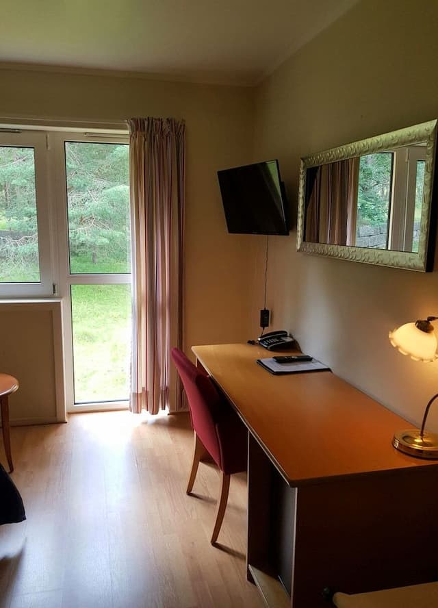 Economy Single Room