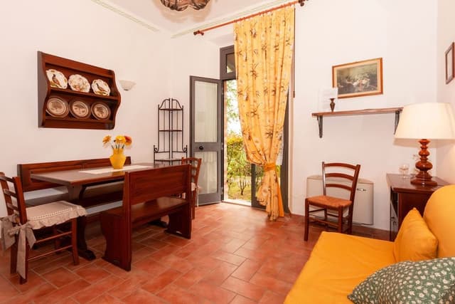 Comfort Apartment, 2 Bedrooms, Kitchen, Garden View