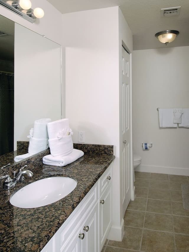 Condo, 2 Bedrooms, 2 Bathrooms, Sea Facing