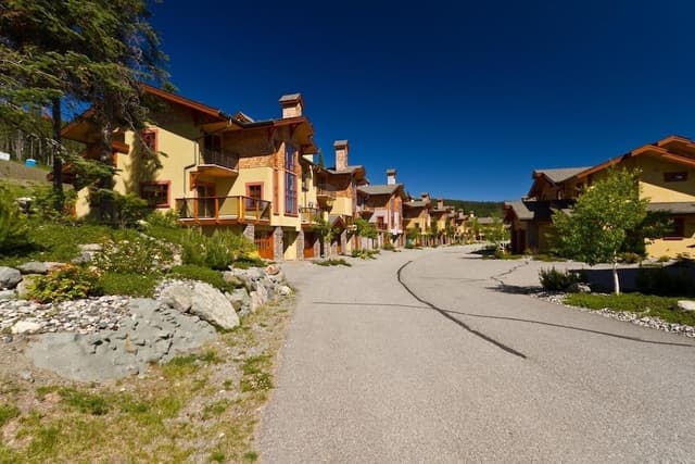 Townhome, 3 Bedrooms