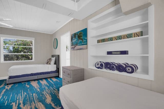 Standard Studio Suite, 1 Bedroom, Kitchen (Room 10 Sleeps 6)