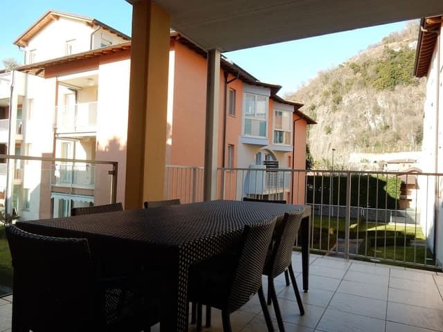 Design Apartment, 2 Bedrooms, Partial Lake View, Garden Area