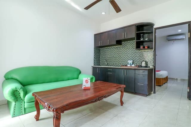 Deluxe Suite