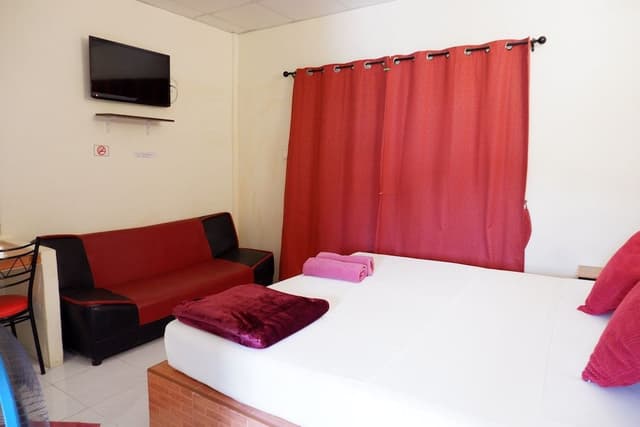Overnight Fan Room