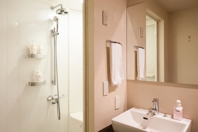 Studio (1 Double Bed or 2 Single Bed)